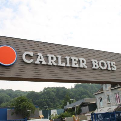 Lettres en relief Carlier Bois Namur