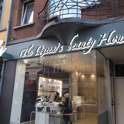 Eclairage indirect - The Queen's Beauty House